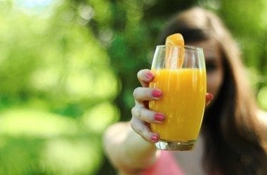 Suco Detox Emagrece? Descubra O Que São Os Populares Sucos Desintoxicantes E Se Eles Realmente Fazem Secar Barriga